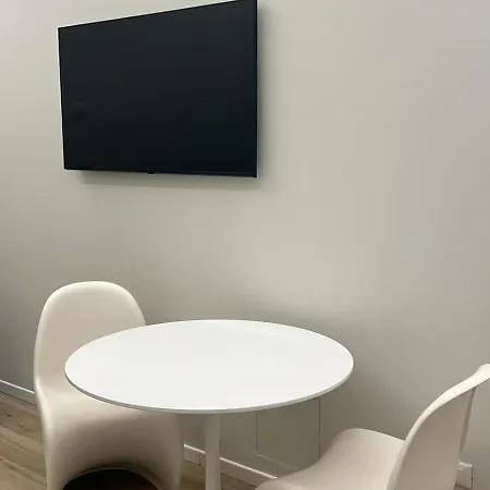 Les Di - Cavour * Parma